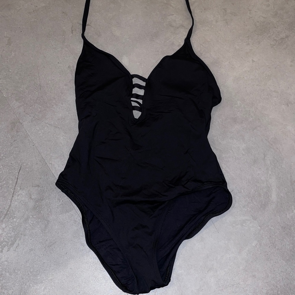 La Blanca classic black swimsuit - size 10